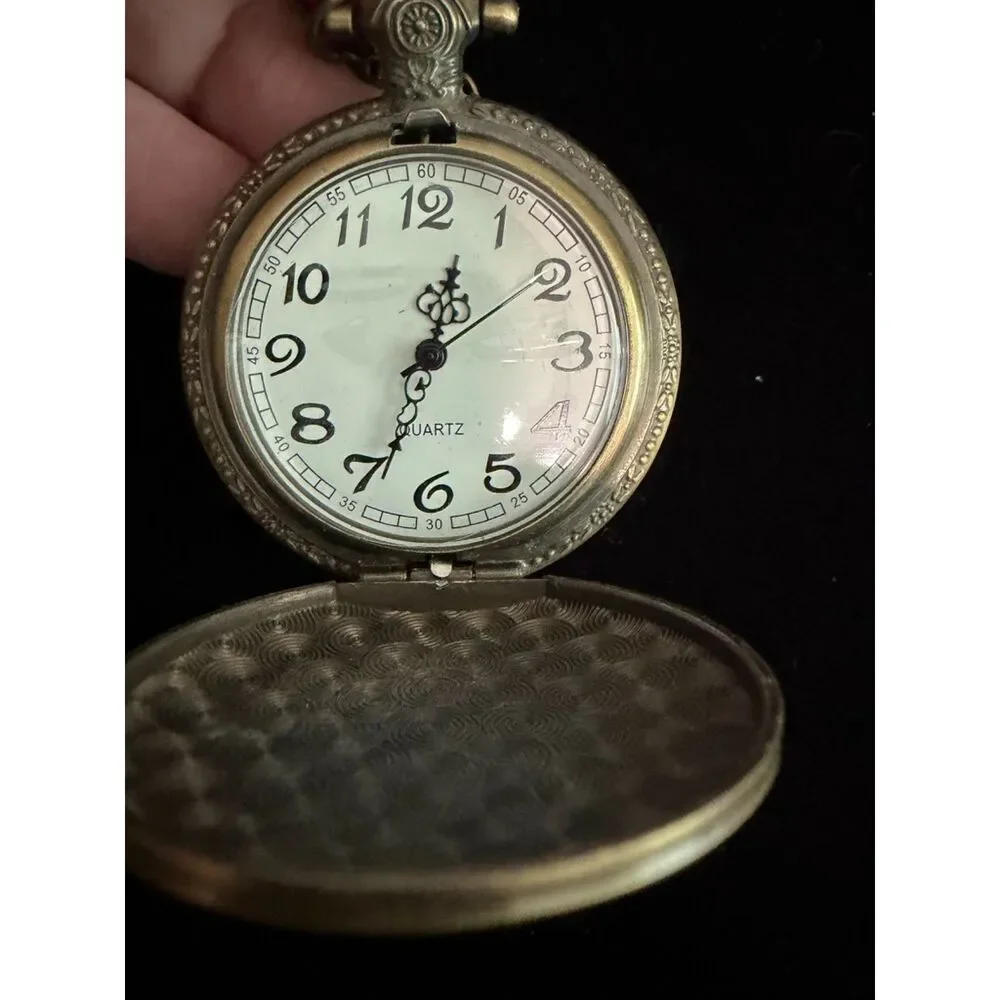 vtg. pocket watch with chain 2nd amendment skull quartz watch